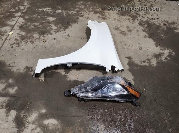 5YFBPRHE1KP924934 2019 TOYOTA COROLLA White Widok komory silnika