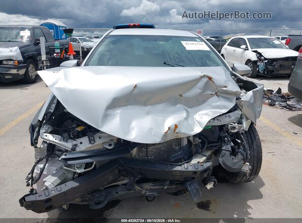5YFBURHE1GP533573 2016 TOYOTA COROLLA Silver Вид задньої частини салону