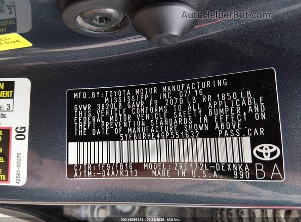 5YFBURHE4GP551632 2016 TOYOTA COROLLA Gray Vista del compartimento del motor