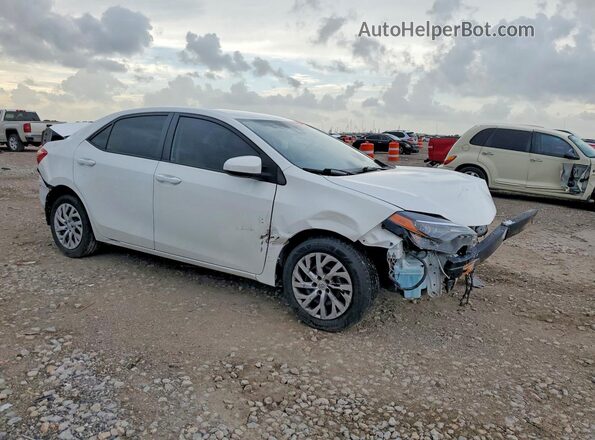 5YFBURHE4HP590609 2017 TOYOTA COROLLA White 