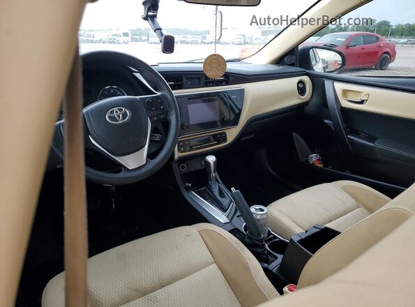 5YFBURHE4HP590609 2017 TOYOTA COROLLA White 