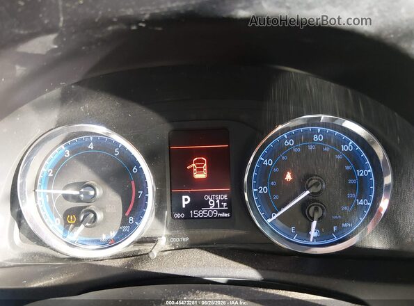 5YFBURHE4HP627559 2017 TOYOTA COROLLA Silver Vista de los asientos traseros