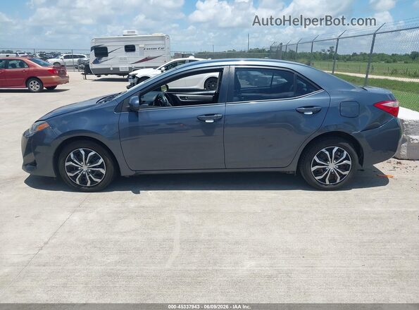 5YFBURHE4HP650601 2017 TOYOTA COROLLA Gray Widok wnętrza 360 stopni