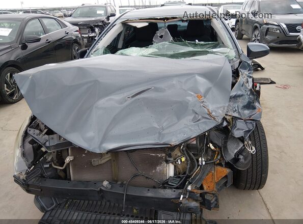 5YFBURHE4HP727595 2017 TOYOTA COROLLA Gray 