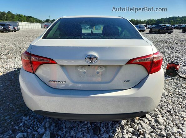 5YFBURHE4HP735826 2017 TOYOTA COROLLA White Widok z tyłu