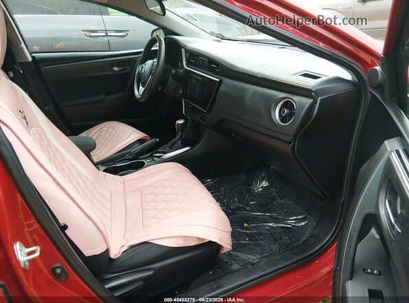 5YFBURHE4JP782876 2018 TOYOTA COROLLA Red Front interior view