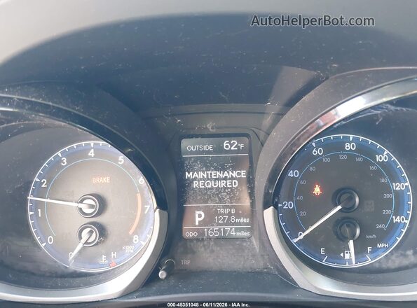5YFBURHE5GP554457 2016 TOYOTA COROLLA Black Vista de los asientos traseros
