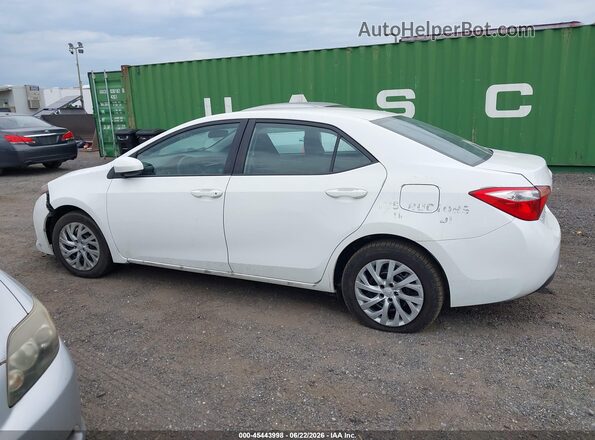 5YFBURHE5HP640255 2017 TOYOTA COROLLA Белый Панорамный вид салона 360°