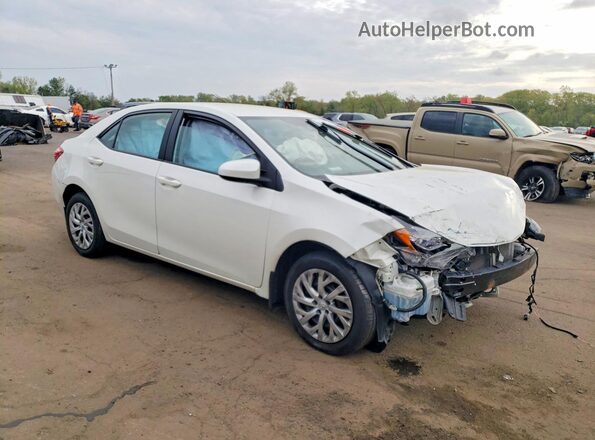 5YFBURHE6KP919964 2019 TOYOTA COROLLA Белый Передняя правая четверть