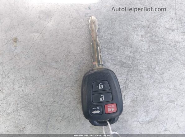 5YFBURHE7GP554282 2016 TOYOTA COROLLA Silver Widok deski rozdzielczej