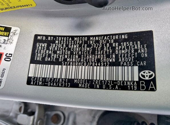 5YFBURHE8JP844912 2018 TOYOTA COROLLA Silver Widok komory silnika