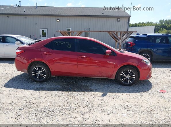 5YFBURHEXGP548878 2016 TOYOTA COROLLA Красный Вид задней части салона