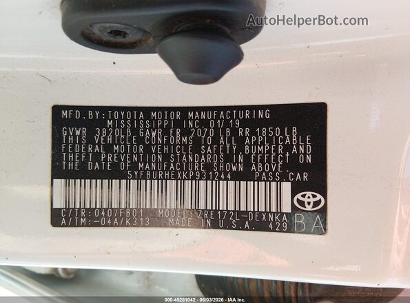 5YFBURHEXKP931244 2019 TOYOTA COROLLA White Vista del compartimento del motor