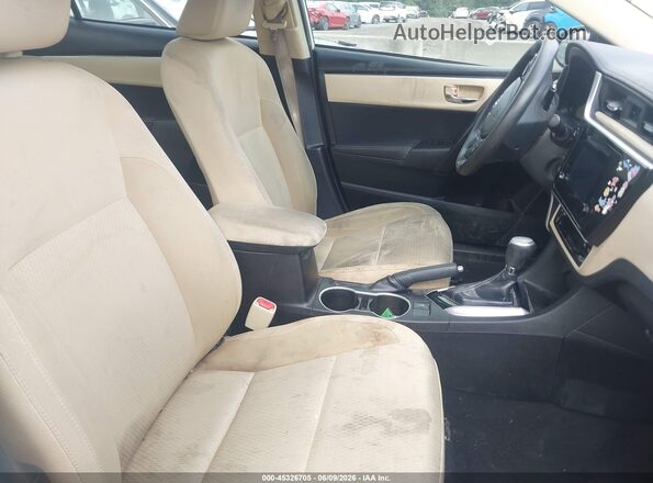 5YFBURHEXKP936444 2019 TOYOTA COROLLA White Widok wnętrza z przodu