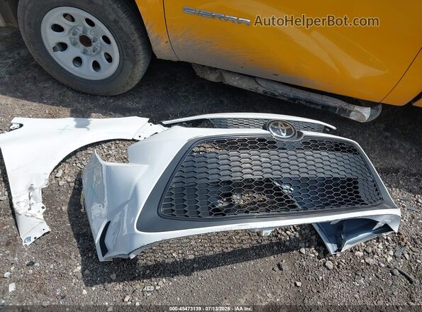5YFDPMAE8MP158659 2021 TOYOTA COROLLA White Instrument cluster view