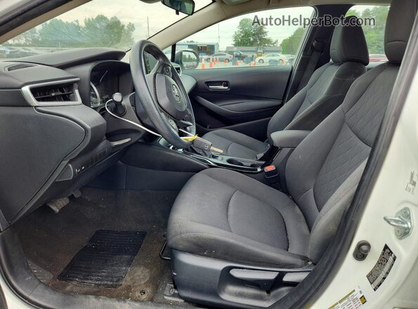 5YFEPMAE0MP188453 2021 TOYOTA COROLLA White Front interior view