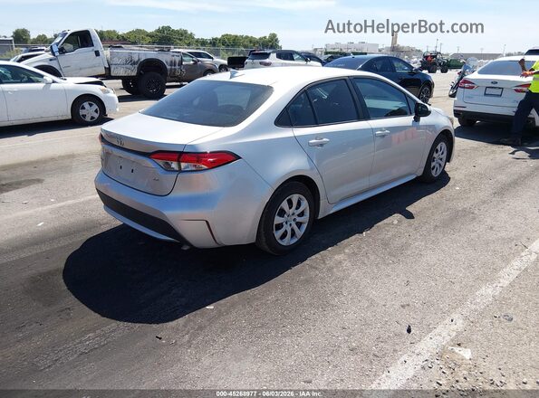 5YFEPMAE0NP309032 2022 TOYOTA COROLLA Silver Հետևի աջ