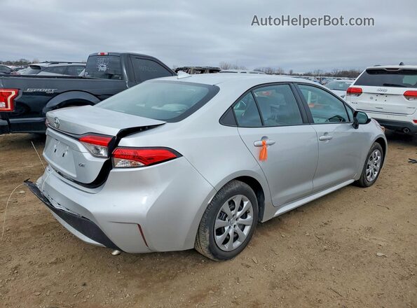 5YFEPMAE1NP295464 2022 TOYOTA COROLLA Серебряный Задняя правая четверть