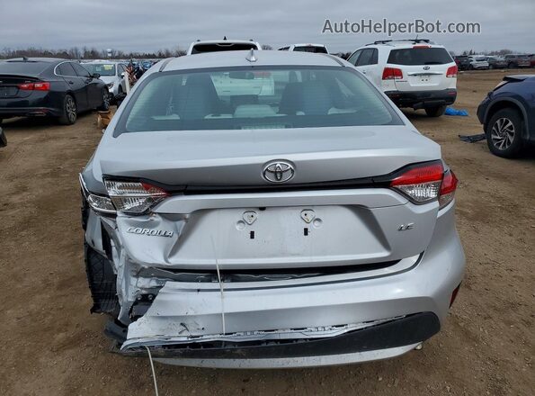 5YFEPMAE1NP295464 2022 TOYOTA COROLLA Серебряный Вид сзади