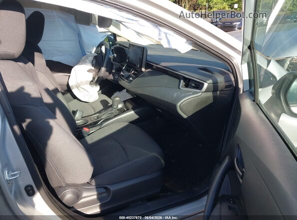 5YFEPMAE1NP358711 2022 TOYOTA COROLLA Silver Widok wnętrza z przodu