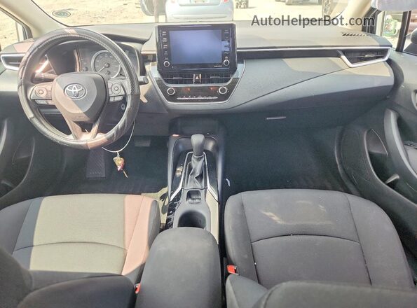 5YFEPMAE1NP359616 2022 TOYOTA COROLLA Silver 