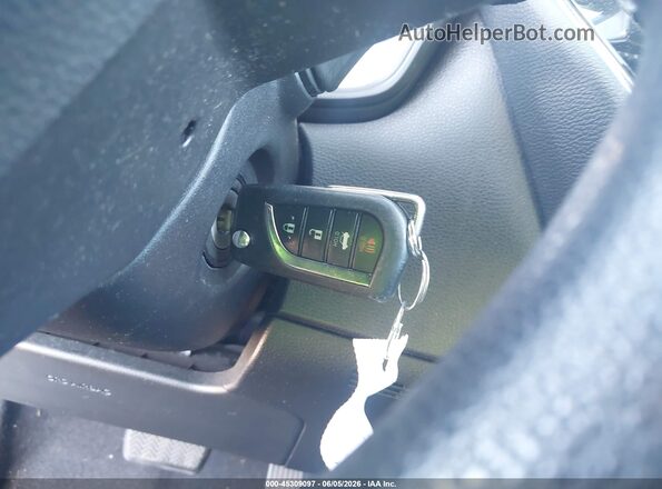 5YFEPMAE2MP202482 2021 TOYOTA COROLLA Silver Widok deski rozdzielczej