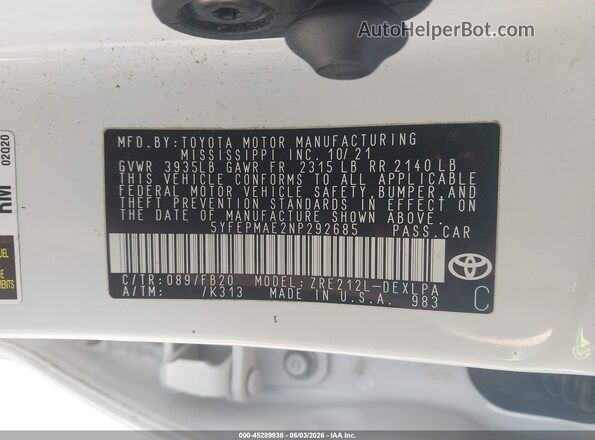 5YFEPMAE2NP292685 2022 TOYOTA COROLLA White Engine compartment view