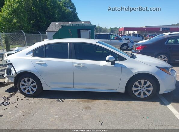 5YFEPMAE2NP292685 2022 TOYOTA COROLLA White 360 interior view