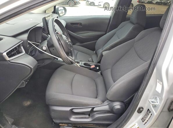 5YFEPMAE2NP311042 2022 TOYOTA COROLLA Серебряный 