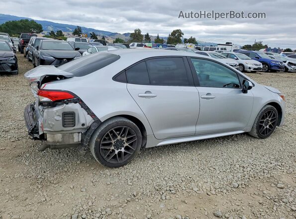 5YFEPMAE2NP311042 2022 TOYOTA COROLLA Серебряный 