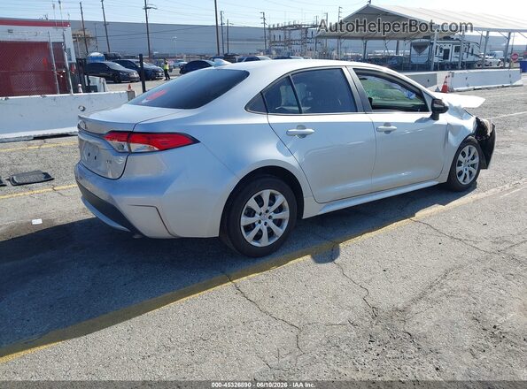 5YFEPMAE2NP325460 2022 TOYOTA COROLLA Silver Задня права чверть