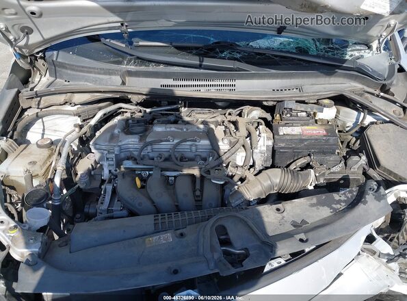 5YFEPMAE2NP325460 2022 TOYOTA COROLLA Silver Вид ззаду
