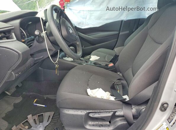 5YFEPMAE2NP370012 2022 TOYOTA COROLLA Silver Widok wnętrza z przodu