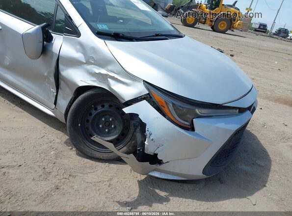 5YFEPMAE3MP218772 2021 TOYOTA COROLLA Silver Вид спереду