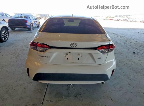5YFEPMAE3MP228976 2021 TOYOTA COROLLA White Rear view