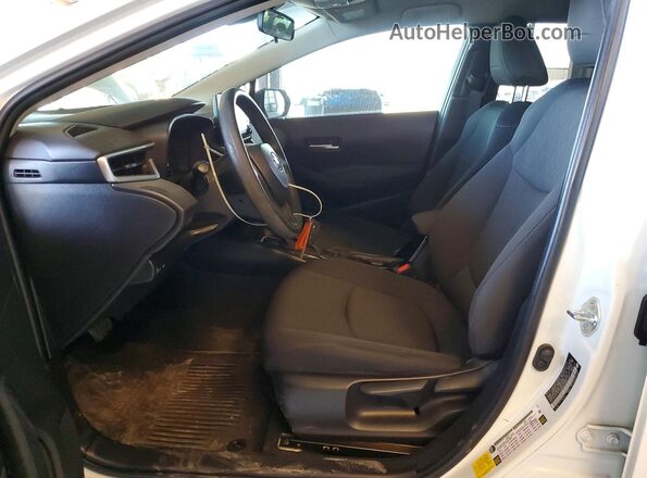 5YFEPMAE3MP228976 2021 TOYOTA COROLLA White Front interior view