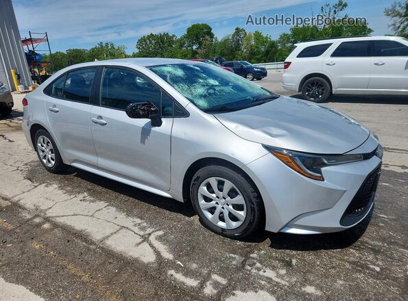 5YFEPMAE3NP301622 2022 TOYOTA COROLLA Silver 