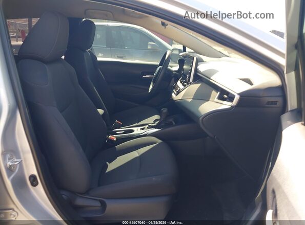 5YFEPMAE4MP162485 2021 TOYOTA COROLLA Silver Սալոնի դիմացի տեսք