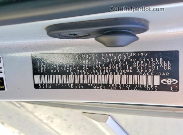 5YFEPMAE5NP304067 2022 TOYOTA COROLLA Silver 