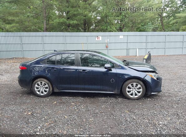 5YFEPMAE5NP344066 2022 TOYOTA COROLLA Blue Սալոնի հետևի տեսք