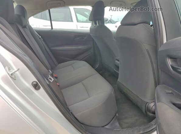 5YFEPMAE5NP361868 2022 TOYOTA COROLLA Silver Հետևի նստատեղերի տեսք
