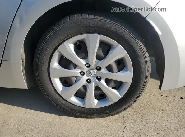 5YFEPMAE7MP165753 2021 TOYOTA COROLLA Silver 