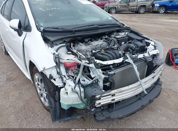 5YFEPMAE7NP275705 2022 TOYOTA COROLLA Белый Вид спереди