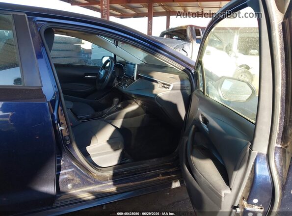 5YFEPMAE8MP209968 2021 TOYOTA COROLLA Blue Front interior view