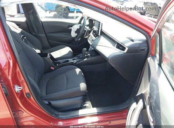 5YFEPMAE8MP234076 2021 TOYOTA COROLLA Red Вид салону спереду