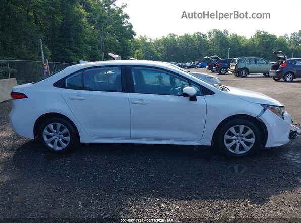 5YFEPMAE8NP331229 2022 TOYOTA COROLLA White Widok wnętrza z tyłu