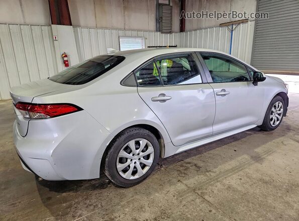 5YFEPMAE8NP353490 2022 TOYOTA COROLLA Silver 