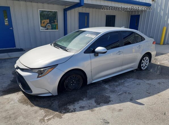 5YFEPMAE8NP391785 2022 TOYOTA COROLLA Silver 