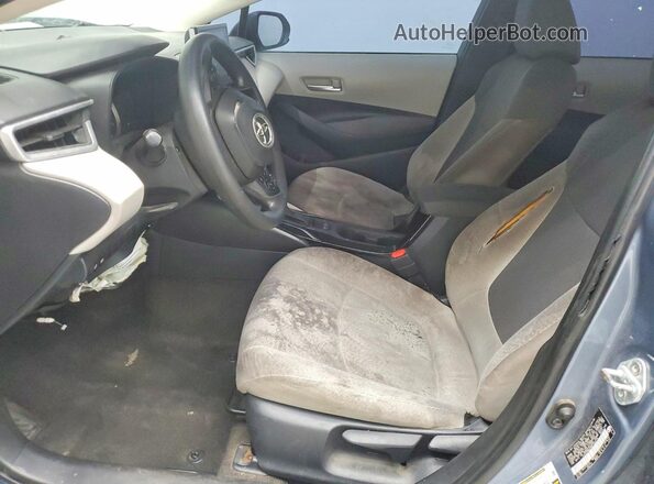 5YFEPMAE9MP266776 2021 TOYOTA COROLLA Blue Front interior view