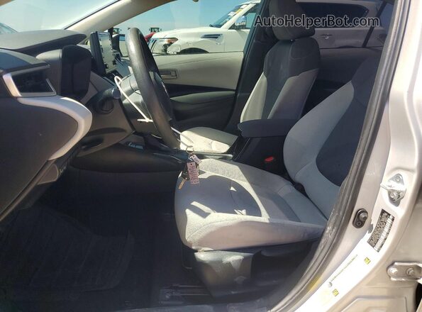 5YFEPMAEXNP274113 2022 TOYOTA COROLLA Silver წინა სალონის ხედი